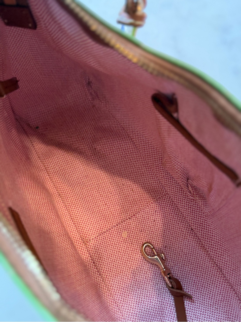 Dooney & Bourke Green Croc-Embossed Leather Shoulder Bag with Brown Trim - Picture 9 of 11